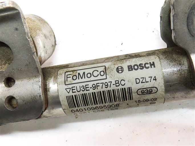 Thumbnail 7: 2016 LAND ROVER DISCOVERY SPORT (L550) 2.0L ENGINE FUEL INJECTOR RAIL