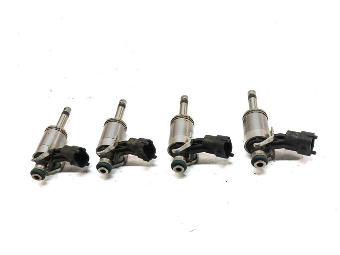 Thumbnail 2: 12-17 LR2 DISCOVERY SPORT RANGE ROVER EVOQUE (L538 L550) 2.0L FUEL INJECTOR SET