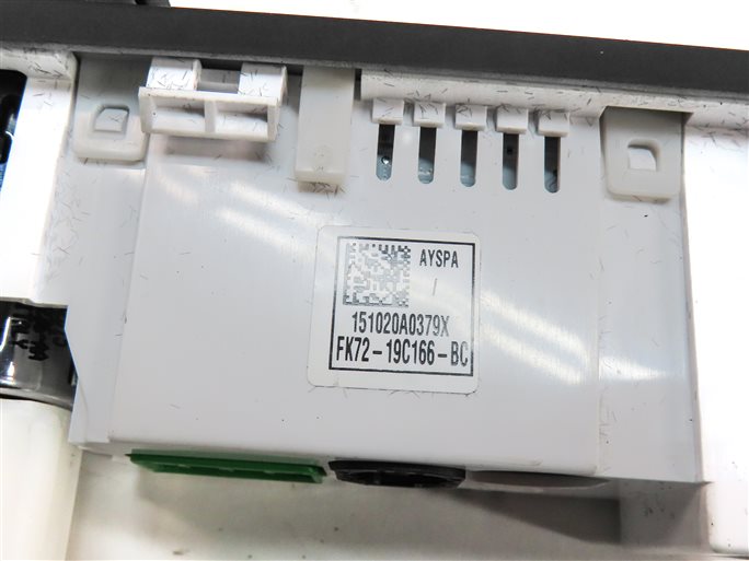 Thumbnail 5: 2016 LAND ROVER DISCOVERY SPORT (L550) AUX IN SD USB 12V POWER SUPPLY JACK PANEL