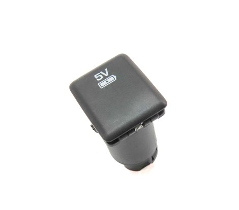 Thumbnail 1: 2016 LAND ROVER DISCOVERY SPORT (L550) 5V VOLT POWER SUPPLY CHARGER OUTLET