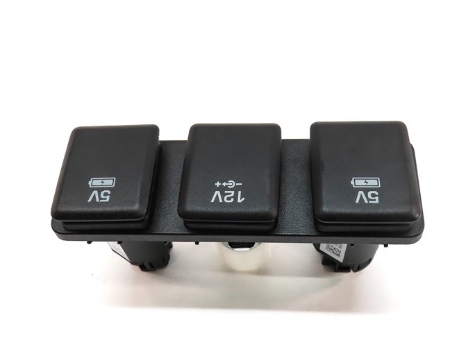 Thumbnail 3: 2016 LAND ROVER DISCOVERY SPORT (L550) 12V 5V POWER CHARGER SUPPLY OUTLET PANEL