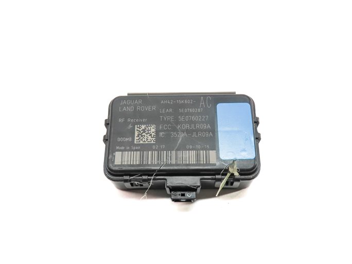 Thumbnail 9: 16 DISCOVERY SPORT L550 2.0L SPEEDOMETER BODY ECM ECU ENGINE MODULE & KEY SET