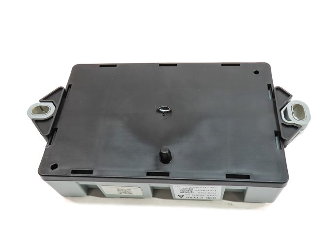 Thumbnail 4: 2016 LAND ROVER DISCOVERY SPORT (L550) CABIN FUSE RELAY CONTROL BOX PANEL