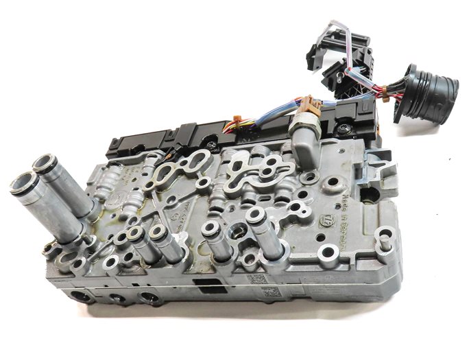 Thumbnail 2: 2014-2017 EVOQUE DISCOVERY SPORT (L538 L550) 9HP-48 AUTO TRANSMISSION VALVE BODY