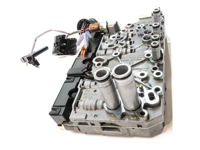 Thumbnail 4: 2014-2017 EVOQUE DISCOVERY SPORT (L538 L550) 9HP-48 AUTO TRANSMISSION VALVE BODY