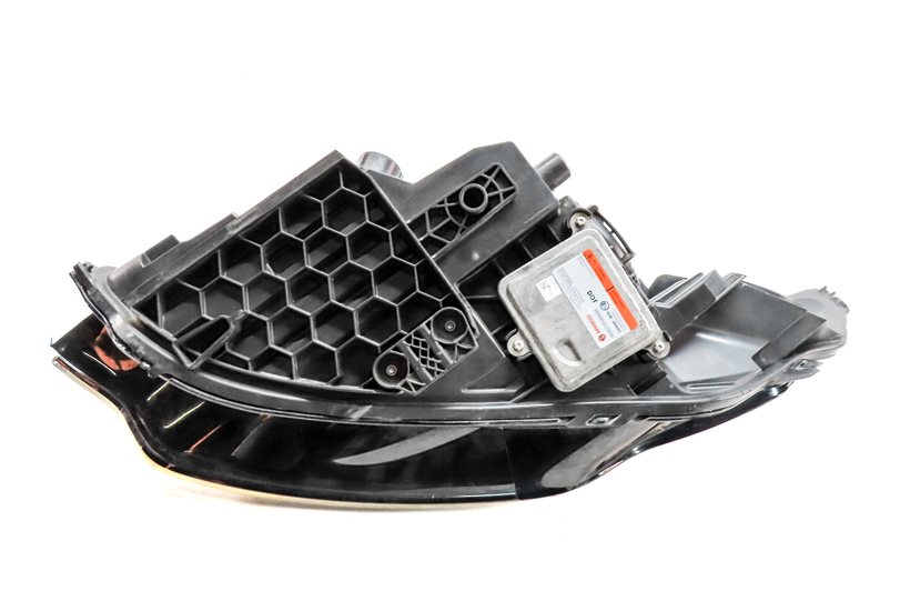 Thumbnail 6: 15-19 LAND ROVER DISCOVERY SPORT (L550) RIGHT - XENON HID HEADLIGHT LIGHT LAMP