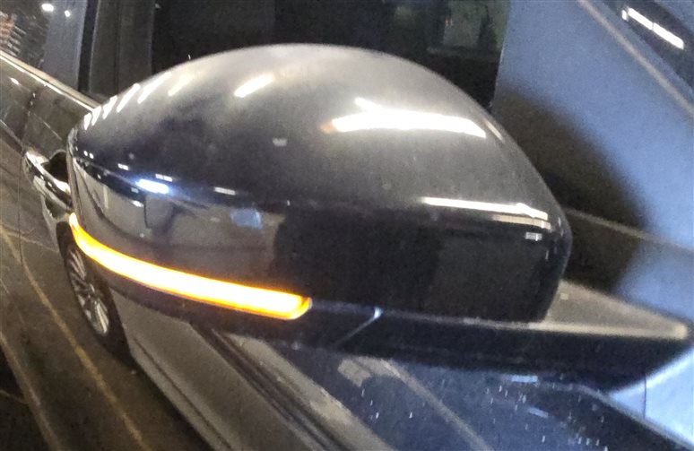 Thumbnail 2: 15-19 ROVER DISCOVERY SPORT (L550) RIGHT PFOLD MEMORY DOOR MIRROR (Black)