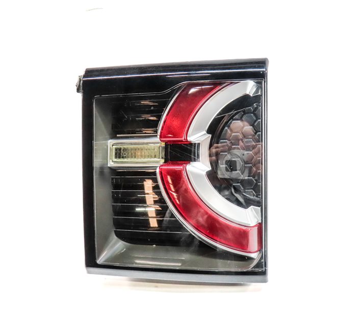 Thumbnail 3: 15-19 LAND ROVER DISCOVERY SPORT (L550) RIGHT REAR INNER TAILLIGHT LIGHT LAMP
