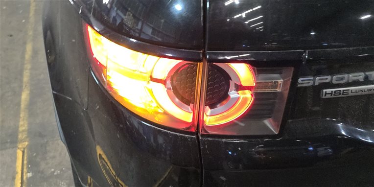 Thumbnail 2: 2015-2019 LAND ROVER DISCOVERY SPORT (L550) LEFT REAR INNER TAILLIGHT LIGHT LAMP