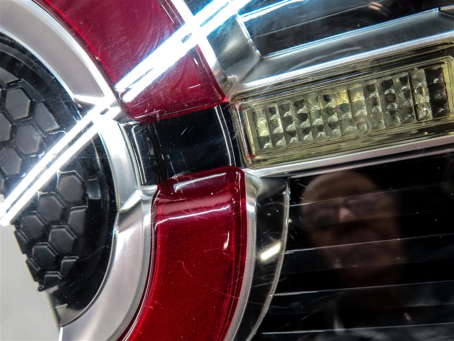 Thumbnail 8: 2015-2019 LAND ROVER DISCOVERY SPORT (L550) LEFT REAR INNER TAILLIGHT LIGHT LAMP