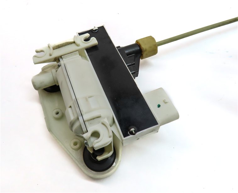 Thumbnail 6: 14-18 BMW X5 (F15) REAR RIGHT SOFT CLOSE DOOR LOCK LATCH ACTUATOR MOTOR