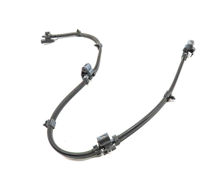 Thumbnail 3: 2016 BMW X5 (F15) FRONT WINDSHIELD WASHER SQUIRTER NOZZLE SET w/ HOSE