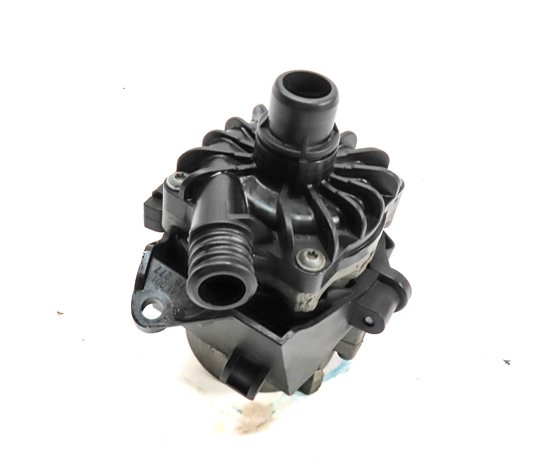 2016 BMW X5 (F15) 4.4L (N63) ENGINE AUXILIARY WATER COOLANT PUMP