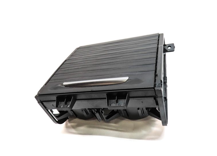 Thumbnail 2: 2016 BMW X5 (F15) FRONT CENTER CONSOLE DUAL CUPHOLDER w/ 12V POWER OUTLET