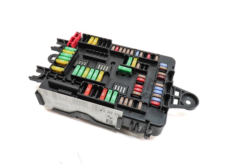 2016 BMW X5 (F15) 4.4L (N63) REAR FUSE RELAY MODULE BOX PANEL