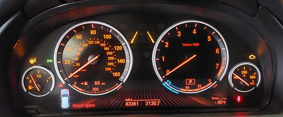 Thumbnail 2: 14-18 BMW X5 (F15) ANALOG SPEEDOMETER WITH SCREEN BELOW GUAGES (GAS MPH) (83k)
