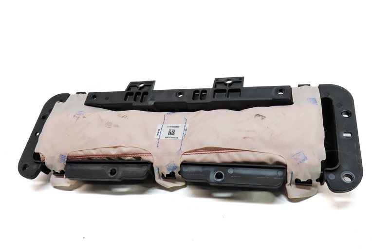 Thumbnail 2: 12-19 MERCEDES GL350 GL450 GL550 ML350 ML550 GLE (W166 X166) DRIVER KNEE AIRBAG