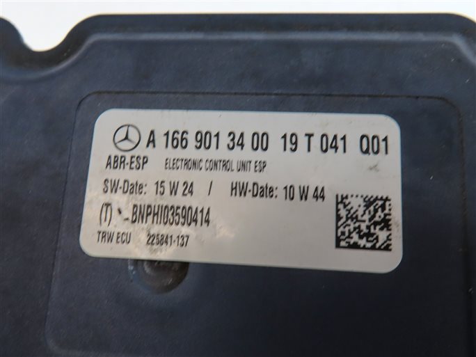 Thumbnail 8: 17-19 MERCEDES GLE GLS CLASS X166 ANTI LOCK ABS BRAKE PUMP w/ MODULE