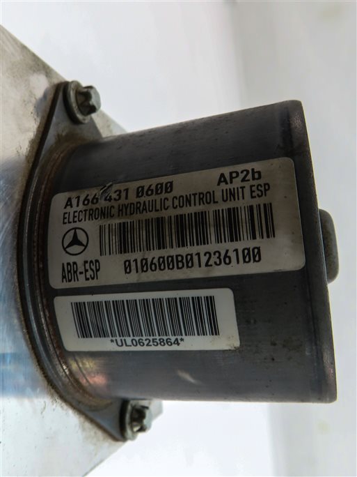 Thumbnail 9: 17-19 MERCEDES GLE GLS CLASS X166 ANTI LOCK ABS BRAKE PUMP w/ MODULE