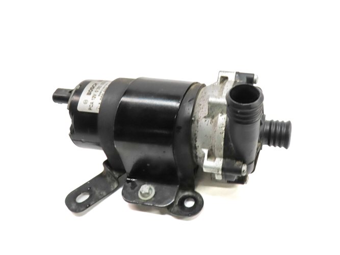 Thumbnail 3: 2019 MERCEDES GLS450 (X166) 3.0L (M276) ENGINE AUXILIARY WATER COOLANT PUMP