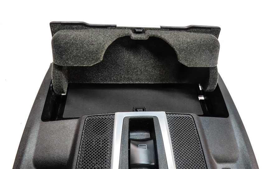 Thumbnail 7: 2019 MERCEDES GLS450 (X166) FRONT INTERIOR DOME MAP READING LIGHT LAMP (Black)