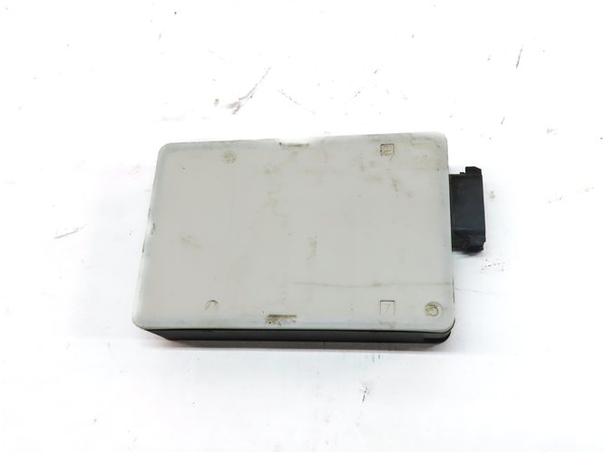 Thumbnail 4: 2014-2020 MERCEDES CLA250 CLA45 GLS CLS (C117 W166 W253) BLIND SPOT RADAR MODULE