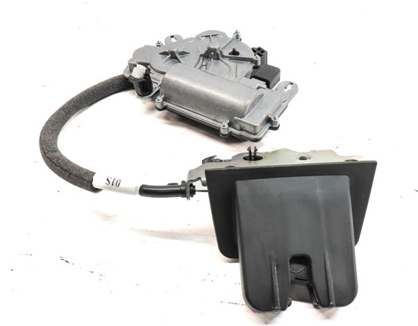 Thumbnail 3: 2017 AUDI Q7 (4M) REAR TRUNK LIFTGATE HATCH LID LOCK LATCH ACTUATOR w/ MOTOR