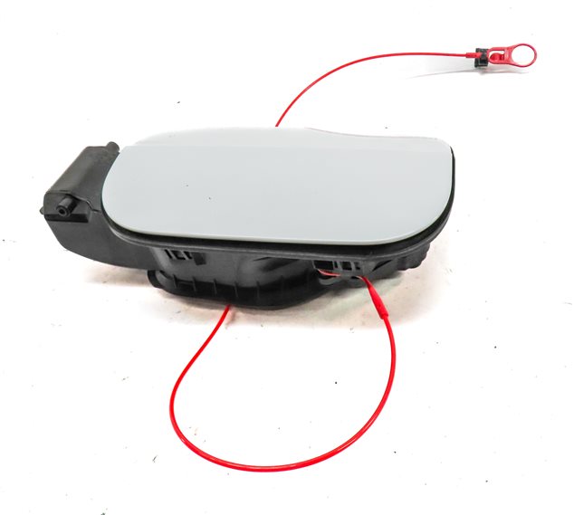 Thumbnail 2: 2017-2022 AUDI Q7 (4M) FUEL TANK DOOR TRIM w/ HOUSING & GAS CAP (White)