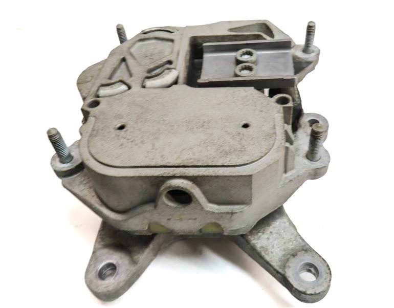 Thumbnail 6: 2017 AUDI Q7 (4M) AUTOMATIC TRANSMISSION SUPPORT MOUNT BRACKET