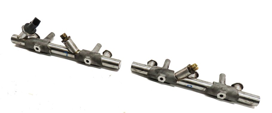 Thumbnail 1: 2017 AUDI Q7 4M 3.0L SUPER (CREC) LEFT & RIGHT ENGINE FUEL INJECTOR RAIL SET/2