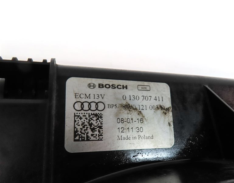 Thumbnail 11: 17-20 AUDI Q7 (4M) 3.0L SUPER RADIATOR COOLING FAN BLADE MOTOR SHROUD ASSEMBLY