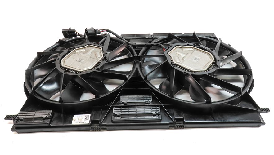 Thumbnail 5: 17-20 AUDI Q7 (4M) 3.0L SUPER RADIATOR COOLING FAN BLADE MOTOR SHROUD ASSEMBLY