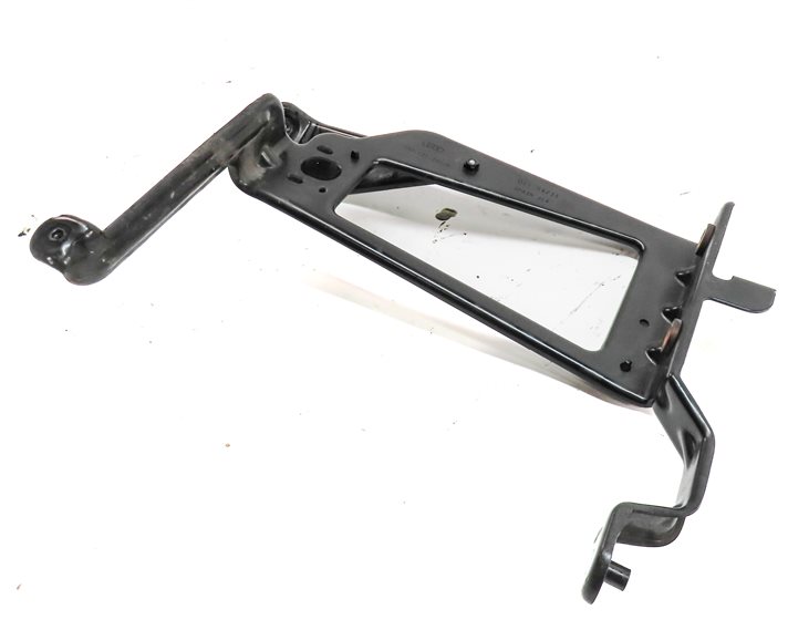 2017 AUDI Q7 (4M) FRONT LEFT DRIVER RADIATOR SUPPORT MOUNT BRACKET