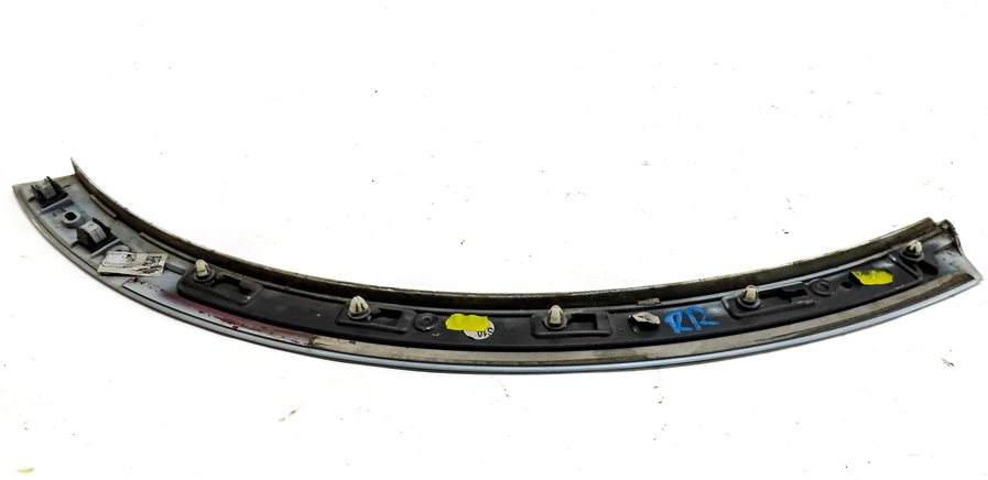 Thumbnail 4: 2017 AUDI Q7 (4M) REAR RIGHT FENDER WHEEL WELL ARCH TRIM MOULDING (White)