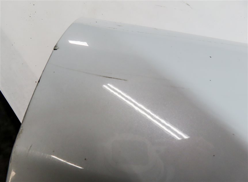 Thumbnail 12: 2017-2019 AUDI Q7 (4M) FRONT LEFT DRIVER LOWER DOOR MOULDING TRIM (White)