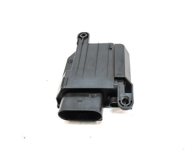 Thumbnail 4: 2017 AUDI Q7 (4M) FRONT RIGHT PASSENGER SEAT OCCUPANCY CONTROL MODULE