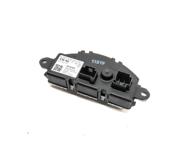 Thumbnail 1: 2017-1022 AUDI Q7 (4M) REAR HEATER AC BLOWER FAN MOTOR RESISTOR MODULE