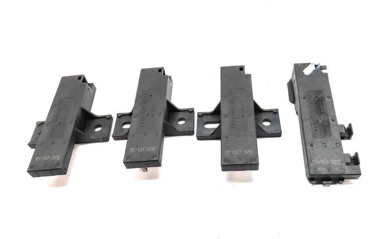 Thumbnail 2: 2017 AUDI Q7 (4M) KEYLESS ACCESS DOOR ANTENNA MODULE SET/4