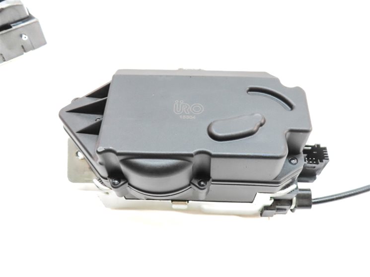 Thumbnail 6: 2009 MERCEDES GL320 (X164) REAR TRUNK LIFTGATE HATCH LID LATCH w/ RELEASE HANDLE