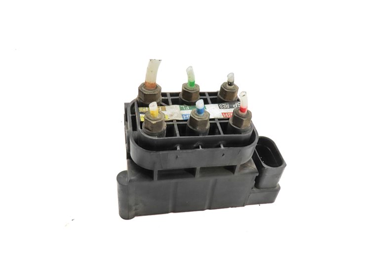 Thumbnail 3: 2009 MERCEDES GL320 (X164) AIRMATIC AIR SUSPENSION RELIEF VALVE SOLENOID BLOCK