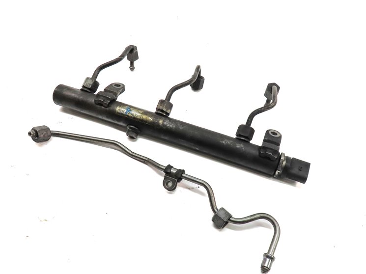 2009 MERCEDES GL320 (X164) 3.0L DIESEL (OM642) RIGHT FUEL INJECTOR RAIL w/ LINES