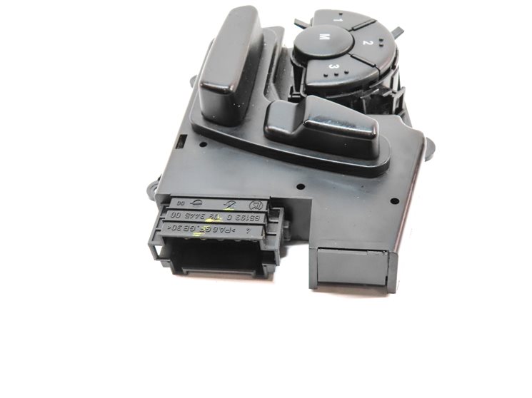 Thumbnail 3: 2009 MERCEDES GL320 (X164) FRONT LEFT DRIVER MEMORY SEAT POSITION ADJUST SWITCH
