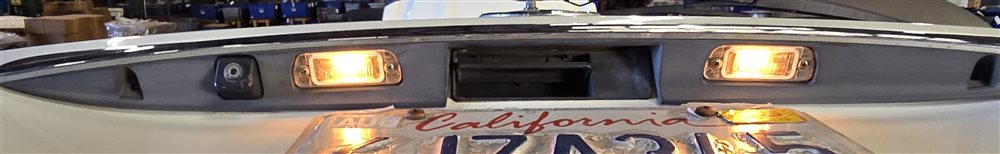 Thumbnail 2: 09 MERCEDES GL320 X164 REAR LIFTGATE HATCH RELEASE HANDLE w/LICENSE PLATE LIGHTS