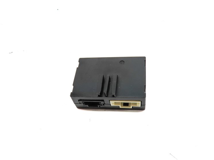 Thumbnail 4: 06-11 MERCEDES GL320 GL450 ML320 ML350 ML500 R320 R350 REARVIEW CAMERA MODULE