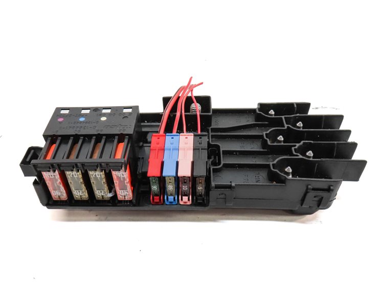 Thumbnail 2: 2009 MERCEDES GL320 (X164) 3.0L DIESEL (OM642) FUSE RELAY POWER JUNCTION BOX