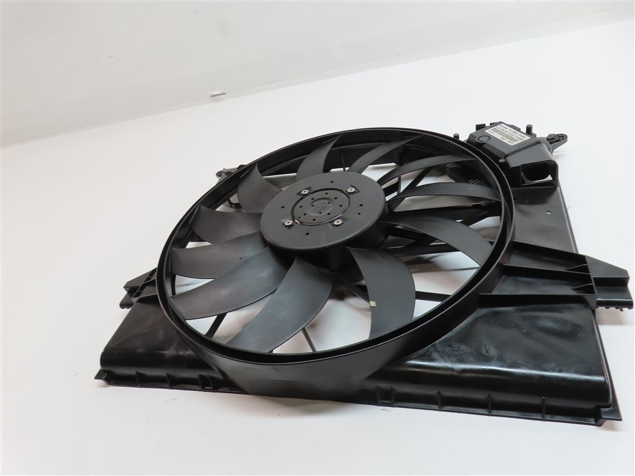 Thumbnail 2: 2007-2012 MERCEDES GL ML R CLASS (X164 W164 W251) RADIATOR COOLING FAN w/ SHROUD