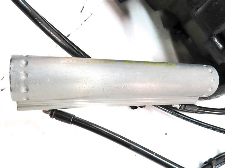 Thumbnail 5: 07-09 GL320 GL450 GL550 (X164) REAR HATCH CARGO TRUNK DOOR HYDRAULIC PUMP w/ RAM