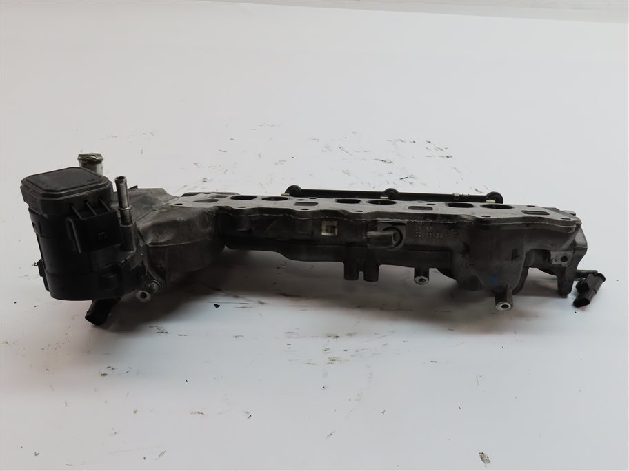 Thumbnail 7: 09-13 MERCEDES GL ML R (W164 W251 X164) 3.0L OM642 DIESEL LEFT INTAKE MANIFOLD