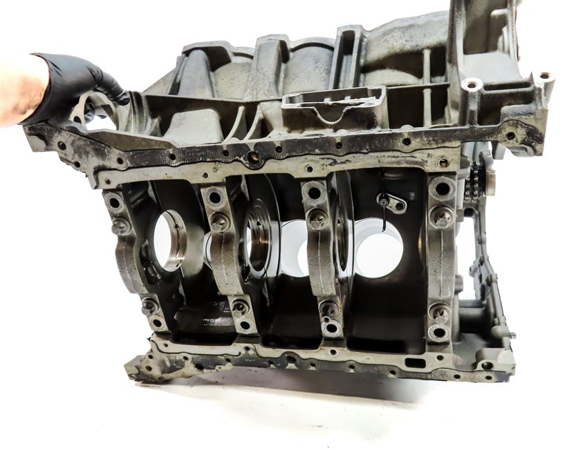 Thumbnail 6: 09 MERCEDES GL320 ML320 X164 W164 3.0L OM642 DIESEL ENGINE CYLINDER BLOCK (BARE)