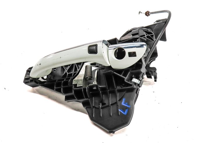 Thumbnail 2: 2009 MERCEDES GL320 (X164) FRONT LEFT DRIVER KEYLESS DOOR HANDLE (White)